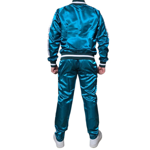 Conjunto Deportivo de Invierno para Hombre, Transpirable, Casual, de Lujo, Dos Colores, Chaqueta Cortavientos con Capucha, Logotipo Árabe, Pantalones Cargo de Peso Medio - Product Image 4