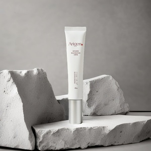 Crema Hidratante con Péptidos, Crema Reafirmante, Reparadora de la Barrera Cutánea, Nutritiva, Calmante, Antienvejecimiento, Crema con Péptidos de Cobre - Product Image 5