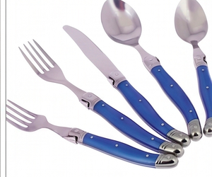 Ensemble de couverts modernes en acier inoxydable à tête argentée avec poignée bleue élégante pour salle à manger, cuisine, restaurant et table de mariage - Product Image 1