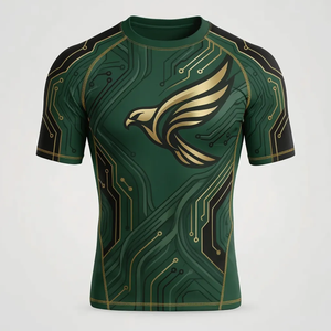 Camiseta de compresión de manga corta para hombre con estampado de águila Green Gold Circuit, de secado rápido y protección contra erupciones. - Product Image 1