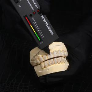 Grillz Personalizados de Plata de Ley 925 con Diamantes de Moissanita VVS, Cubiertas Dentales Iced Out Estilo Hip Hop para Hombres y Mujeres - Product Image 3
