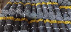 Varillas de Incienso de Sándalo Negro Natural, Agarbatti Premium de Larga Duración, Hechas a Mano en Vietnam para Oración, Meditación y Relajación - Product Image 5