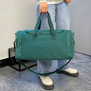 Sac de voyage décontracté pour le week-end, sac de sport en polyester durable, grande capacité, léger, avec bandoulière réglable - Product Image 2