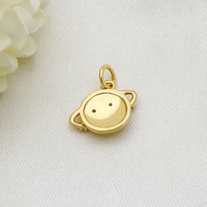 จี้รูปดาวประดับเพชรคิวบิกเซอร์โคเนียชุบทองคำขาว 925 ขายส่งจาก Memoria Jewels - Product Image 4