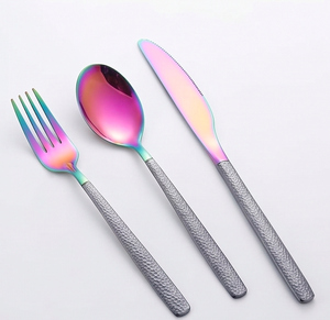 Ensemble de couverts multi-finitions avec poignée noire design, en acier inoxydable, finition miroir et mate, pour la maison, la cuisine, le restaurant et la salle à manger - Product Image 1