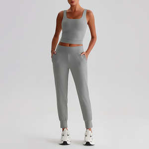 Ensemble de yoga 2 pièces pour femme, qualité supérieure, écologique, léger, avec fermeture élastique, logo imprimé sur le devant, taille mi-haute, tenue de sport - Product Image 5