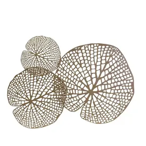 Décoration murale florale en métal artisanale et complexe pour des intérieurs élégants avec un attrait décoratif intemporel et artistique - Product Image 1
