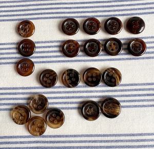 High Quality Custom Round 4-Hole Buffalo Horn Animal Style Durable <b>Handmade</b> Sewing Buttons for <b>Clothes</b> Shirt Suit - Product Image 2