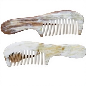 Peine de cuerno natural prémium Heritage Touch hecho a mano Noble Edge, peine de cuerno PureCraft natural de primera calidad - Product Image 5