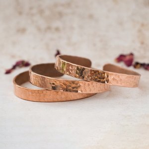 Best Copper Magnetic Natural Copper Handmade Personalization Embossed Design Promotional Christmas <b>Gift</b> for Daily Wear - Product Image 1