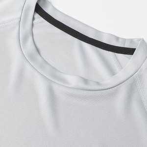 T-shirt de sport pour homme, manches longues, col rond, style unique, protection UV pour le surf, meilleur prix. - Product Image 4