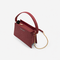 Sac à main bandoulière décontracté pour femme en cuir organique motif alligator, avec bandoulière amovible, chaîne et fermeture éclair, 1L, PU Shop