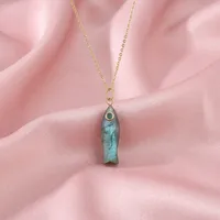 Collier en gros plaqué or 18 carats en forme de poisson, anti-ternissement, avec pierre précieuse naturelle Labradorite et micro-zirconiums