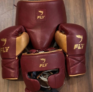 ชุดชกมวยหนัง PU ยี่ห้อ No Life No Boxing พร้อมสายรัดแบบ Hook-and-Loop และสายรัดข้อมือปรับได้สำหรับผู้ใหญ่ - Product Image 4