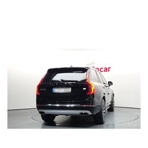 Volvo XC90 T8 Inscription Hybrid SUV 2021, 120.469 km, Volante a la Izquierda, Caja de Cambios Automática, con Cámara Trasera - Product Image 4
