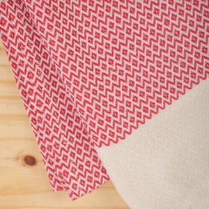 Serviette de Bain Rectangulaire 100% Coton Gaufré à Carreaux, Douce et Moelleuse avec Franges, Compressée, Séchage Rapide, Écologique, Usage Domestique, Lavable en Machine - Product Image 3