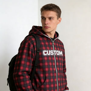 Sweat à capuche zippé surdimensionné à carreaux rouges et noirs avec bordure grise contrastante, impression de lettres personnalisée, sweat à capuche en polaire chaud décontracté pour hommes - Product Image 3