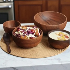 Bol à salade rustique en bois d'acacia fait main – Décoration de cuisine style ferme – Bol de service rustique en bois d'acacia fait main – Saladier en bois style ferme - Product Image 1