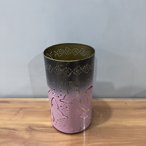 Portavelas Decorativo ARTISAN DESIGN V806 Negro y Rosa con Recortes de Mariposas para Decoración del Hogar - Product Image 3