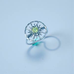 Anillo de Plata de Ley 925 con Peridoto de Corte Redondo, Diseño Bohemio Retro Vintage, Anillo Victoriano para Boda o Compromiso, Venta al por Mayor - Product Image 2