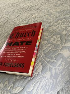 Separación entre la iglesia y el odio por John Fugelsang, libro de comentarios políticos y sociales en formato de bolsillo - Product Image 2
