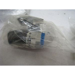 3 Régulateurs d'air SMC AR2000-M5B-1-X528 - Équipements et pièces semi-conductrices de renommée mondiale à confiance - Product Image 4
