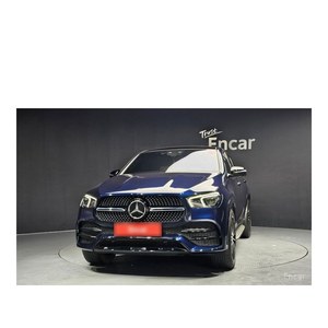 Mercedes-Benz GLE-Class GLE400d 4MATIC Coupé Modèle Juillet 2023 20 511 km Boîte automatique Volant à gauche Diesel Caméra de recul - Product Image 3