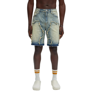 Shorts en jean bleu clair pour homme, coupe ample, longueur genou, en coton, déchirés, détails bruts, style streetwear décontracté, mode estivale - Product Image 1