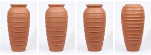 Maceta Redonda Rústica de Terracota con Diseño Acanalado para Exhibición de Plantas de Interior/Exterior - Product Image 3