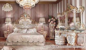 Lit et table d'appoint de luxe sculptés à la main de style roumain Meubles de chambre à coucher de luxe fabriqués à la main de style italien Ensemble de chambre à coucher - Product Image 6