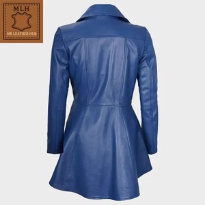Veste de motard en cuir noir pour femme avec peplum et ourlet asymétrique - Product Image 2