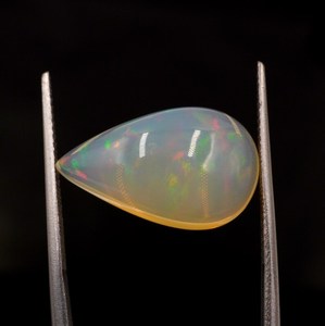 HAYAAT GEMS Ópalo Blanco Natural Etíope Cabujón Corte Pera Multifuego 6.40Ct 19.5x12x8.5MM para Fabricación de Joyas - Product Image 3