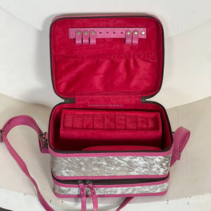 Estuche de Joyería de Cuero de Vaca Grabado a Mano Rosa 2026 de Doble Capa con Correa Cruzada, Organizador de Almacenamiento de Moda - ¡Super Septiembre! - Product Image 5