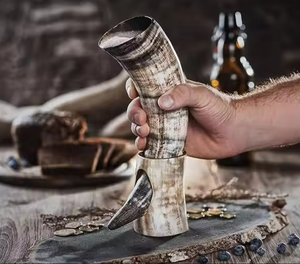 Cuerno para beber vikingo pulido blanco de alta calidad, arte indio exótico, motivo de Animal religioso, recuerdo artesanal natural tallado corto - Product Image 4