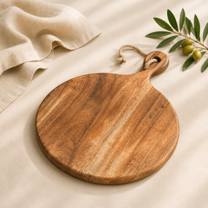 Planche à découper ronde en bois d'acacia écologique de qualité supérieure avec poignée et corde de suspension, durable et artisanale - Product Image 4