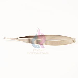 Tijeras de Manicura Rusas de Acero Inoxidable Sostenible con Hoja Curva para Cutículas, Micro Tijeras de Belleza Afiladas para Piel Suave - Product Image 1