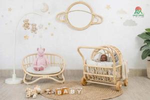 Silla Infantil de Ratán NHAT MINH, Forma Ovalada, Respaldo de Listones, Asiento Infantil Portátil, Diseño Rústico, Cojín de Espuma para Bebés y Niños - Product Image 2