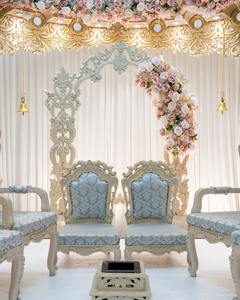 Mandap de Boda de Lujo Hecho a Medida con Pilares de Madera Artesanales, Mandap de Madera para Bodas Indias, Mandap de Madera Tallada de Lujo - Product Image 6