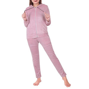 Ensemble de survêtement d'hiver personnalisé pour femmes en velours à capuche, deux pièces, sweat-shirt et pantalon de jogging, matière respirante, tenue décontractée élégante - Product Image 1