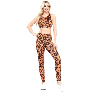 Conjunto de Yoga para Mujer de Alta Calidad, Ropa Deportiva Transpirable, Nueva Moda, Ligera, Talla Adulto, Sin Costuras, Sostenible - Product Image 1