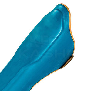 Protège-tibias en cuir PU de qualité professionnelle, légers, avec zone de couverture renforcée et doublure respirante pour la boxe (longue durée) - Product Image 5