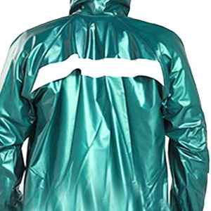 Chaqueta y pantalones impermeables universales para adultos, color verde, para senderismo, camping y uso casual al aire libre. - Product Image 5