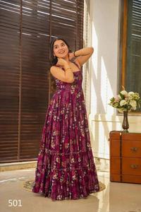 Nouvelle Arrivée Robe Longue en Rayonne Lourde à Col Carré, Imprimé Floral Rose Numérique, Coupe Ample Fumée, Idéale pour Occasions Spéciales et Festivals - Product Image 6