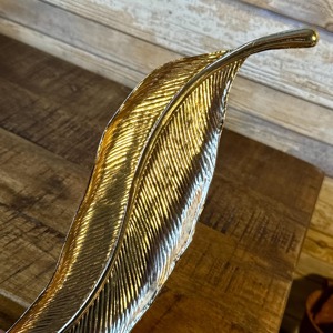 Plato grande de hoja de oro para exhibir, servir y regalar, bandeja decorativa para mesa de café y decoración del hogar, procedente de la India. - Product Image 2