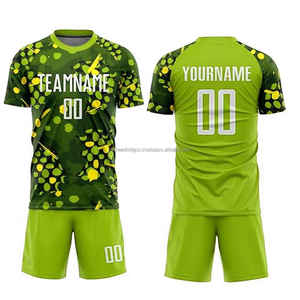 Tenue d'entraînement de football tendance pour équipe, haute qualité, séchage rapide, respirante, 100 % polyester, short personnalisable avec nom d'équipe, unisexe - Product Image 1