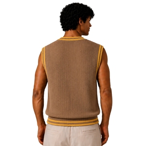 Gilet en tricot d'été pour homme, couleur taupe avec rayures contrastées jaune moutarde, col en V, sans manches, pull personnalisé avec logo, laine acrylique OEM - Product Image 2