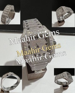 นาฬิกาข้อมือผู้ชายสไตล์ฮิปฮอป Mossinate Moissanite สแตนเลสสตีล กระจกควอตซ์ ผ่านการทดสอบเพชร 100% ตัวเลขแบบอารบิก กันน้ำ 10 บาร์ - Product Image 4