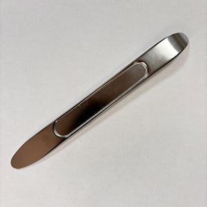 Outil de démontage de panneaux intérieurs automobiles multi-usages en acier argenté Master avec embout extracteur de clous pour démolition et démontage - Product Image 2