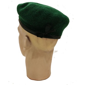 <b>Top</b> Rated Uniform Berets <b>with</b> <b>Feather</b> Wholesale Wool Beret for Men & Women Field Officer Headgear - Product Image 3