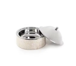 Casserole en acier inoxydable robuste avec finition MOP blanche pour usage hôtelier et en restauration - Product Image 1